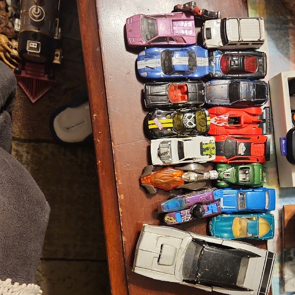 Vibrant Toy Car Set for Kids